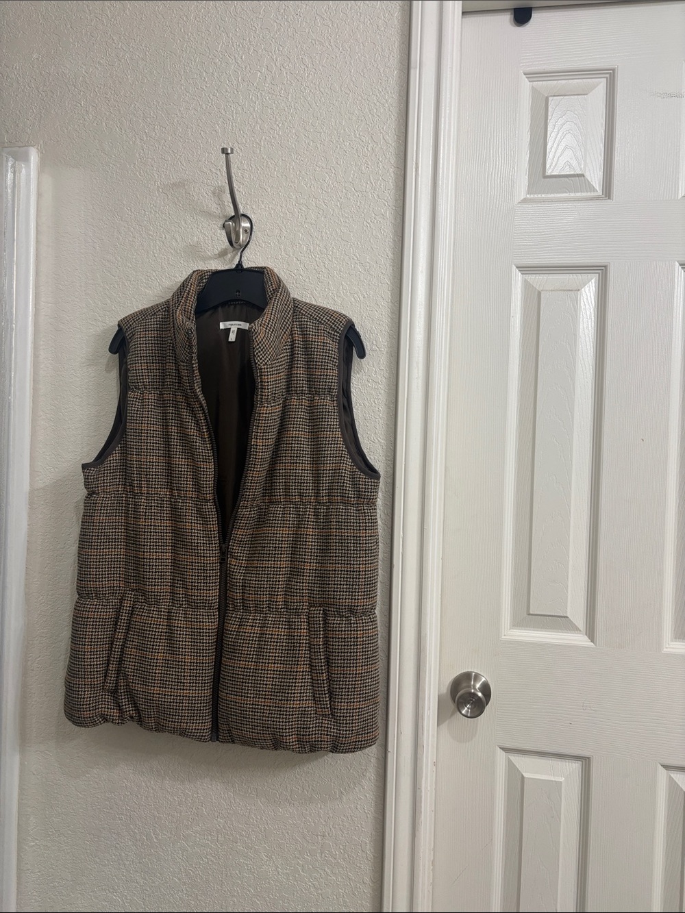 Maurices Brown & Black Houndstooth Quilted Vest